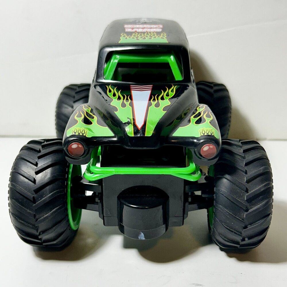 Monster Jam Grave Digger RC Truck 1:24 Scale Remote Control Vehicle No Remote